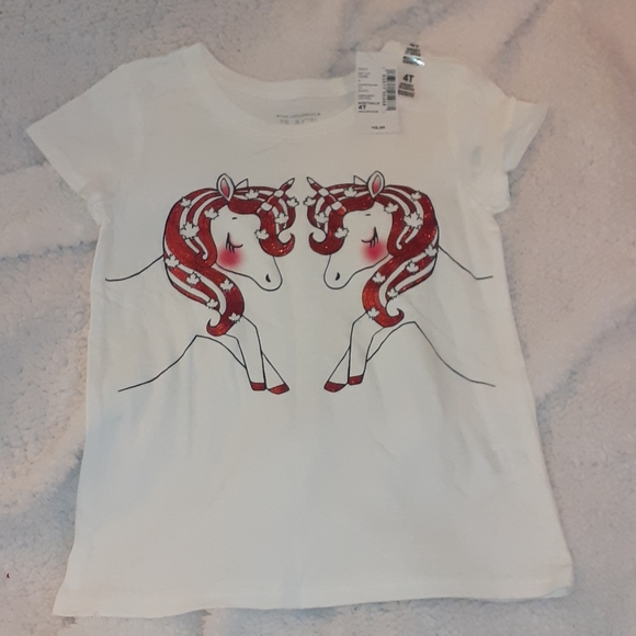NWT Canada Day Unicorn Tshirt - Picture 1 of 3